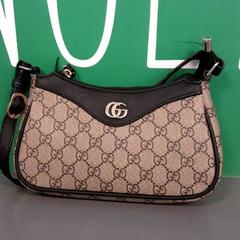 Kézitáska, amint azt Diergaarde Blijdorp az iLost segítségével jelentette.