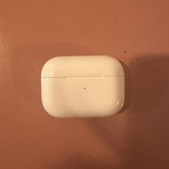 AirPods pro case, iLost에 보고됨