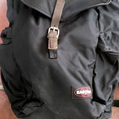 Ryggsekk, som rapportert av Regio Antwerpen - Brussel ved bruk av iLost