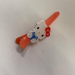 Hair pin, as reported by IKEA鶴浜 using iLost