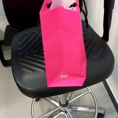 Paper bag Roze, as reported by Arriva Limburg Noord using iLost