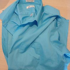 Camises, segons ha informat Amsterdam ID Aparthotel mitjançant iLost