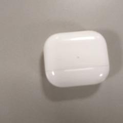 Elettronica - Oortjescase, come riportato da Centraal magazijn utilizzando iLost