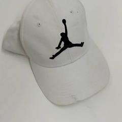 Gorra de béisbol & Cap, segundo informou Bobbejaanland usando iLost