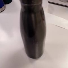 Drinking bottle Groen, as reported by Vrije Universiteit Amsterdam using iLost