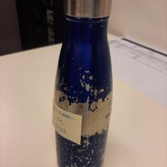 Drikkeflaske, som rapportert av Bolognalaan 101 ved bruk av iLost