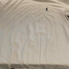 Shirt White polo shirt, as reported by MEININGER Hotel Leipzig Hauptbahnhof using iLost