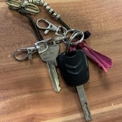 Nycklar, rapporterat av Pathé Haarlem med iLost