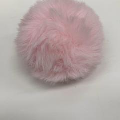 ピンクのもふもふ, segundo informou IKEA新三郷 usando iLost