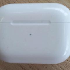 Airpods case, as reported by Arriva West-Brabant using iLost