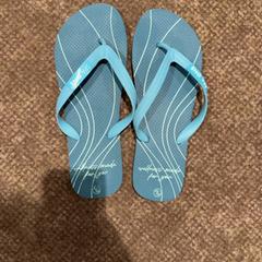 Claquettes, a été signalé par Van der Valk Hotel Apeldoorn - De Cantharel utilisant iLost