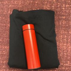 스웨터 & 병, iLost를 사용하여 ibis Styles Rotterdam Ahoy에 보고됨