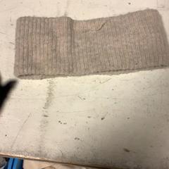 Cieplejszy uszy, zgłoszono przez Artis przy użyciu iLost