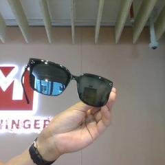 Sunglasses Gentle monster black sunglasses, as reported by MEININGER Hotel Venezia Mestre using iLost