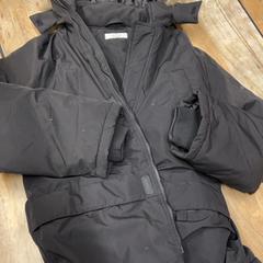 Chaqueta Zwart, segundo informou IKEA Delft usando iLost