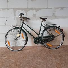 دراجة نسائية Groen-Beetje roest Royal-Navy، كما تم الإبلاغ عنه بواسطة Fietsdepot Hasselt عبر iLost