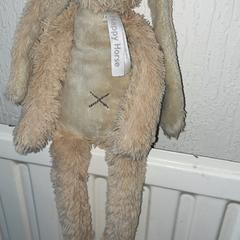 Knuffel Konijn met naam in oor, iLost에 보고됨