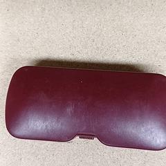 Zonnebrilhoesje & Zonnebril, zoals gemeld door Qbuzz GD Groningen Peizerweg met iLost