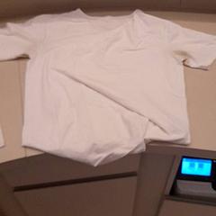 Košile, jak nahlášeno Van der Valk Hotel Schiphol pomocí iLost