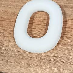 Étui pour casque Ear protection white, a été signalé par Vrije Universiteit Brussel (VUB) utilisant iLost