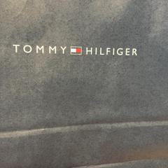 Purchase tommy hilfiger tommy, rapporterat av Designer Outlet Roermond med iLost