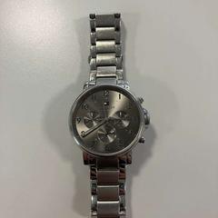 Néz, amint azt Gemeente Ede az iLost segítségével jelentette.