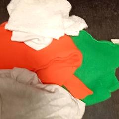 Kläder, rapporterat av Mövenpick Hotel Amsterdam City Centre med iLost