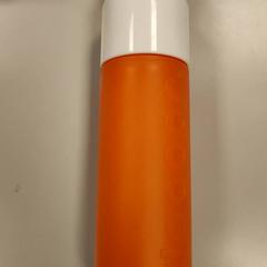 Vannflaske, som rapportert av Vrije Universiteit Amsterdam ved bruk av iLost