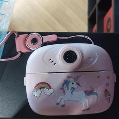 Camera ružový, as reported by IKEA Brno using iLost