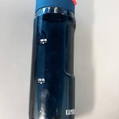 Üveg, amint azt Vrije Universiteit Brussel (VUB) az iLost segítségével jelentette.