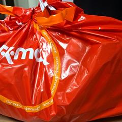 Plastikozko poltsa, gisa salatu by Connexxion Amstelland-Meerlanden Amstelveen iLost erabiliz