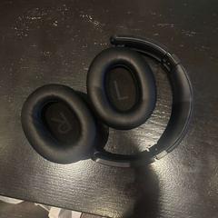 Slúchadlá, ako bolo nahlásené Van der Valk Hotel Amsterdam-Amstel pomocou iLost