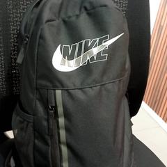 Mochila, segundo informou allGo Almere usando iLost