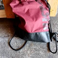 Bolsa & Voltas, segundo informou Regio Limburg - Leuven usando iLost