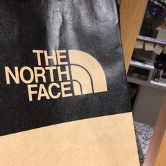 Bolsa, ha sido reportado por Designer Outlet Roermond con iLost