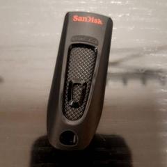 Usb klúč usbc, ako bolo nahlásené Grand Hotel Amrath Kurhaus pomocou iLost