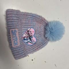 Gorro Stitch, segundo informou Avonturenpark Hellendoorn usando iLost