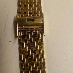 Rellotge de polsera, segons ha informat HTM mitjançant iLost