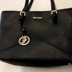 Tas Hendriks, zoals gemeld door HTM met iLost