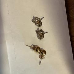 Earring, as reported by MEININGER Hotel Marseille Centre la Joliette using iLost