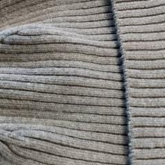 Kleidung Muts, gemeldet von Regio Antwerpen - Brussel über iLost