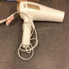 Elektronika és eszközök Hair drier, amint azt MEININGER Hotel Brussels City Center az iLost segítségével jelentette.