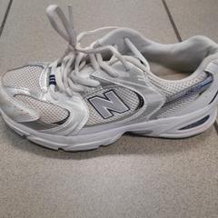 İLost kullanarak Centraal magazijn tarafından bildirildiği gibi Sportschoen