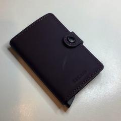 Wallet Op naam van Yordanov, as reported by Gemeente Amsterdam using iLost