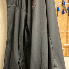 Jakke, som rapportert av Sheraton Brussels Airport Hotel ved bruk av iLost