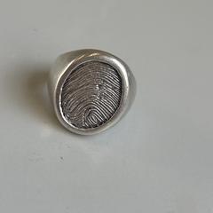 Ring met vingerafdruk, iLost에 보고됨