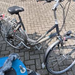 Damesfiets がiLostで Stadswerk072 によって報告されました