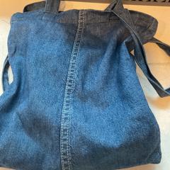 Spijkertasje Van der poorten mr, gemeldet von Gemeente Amsterdam über iLost