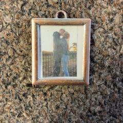 Cadre photo & Porte-clés, a été signalé par Burgers' Zoo utilisant iLost