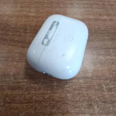 Airpodscase pro, jak nahlášeno Qbuzz DMG pomocí iLost